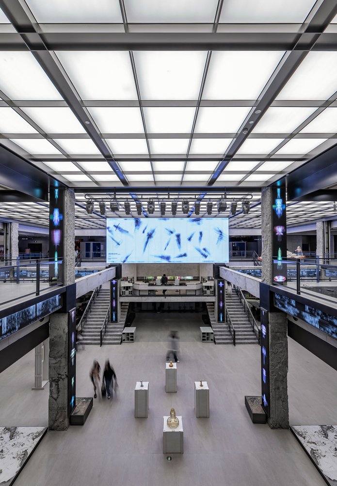 Lam Lighting Design 的 COSMO-INNERCO 店