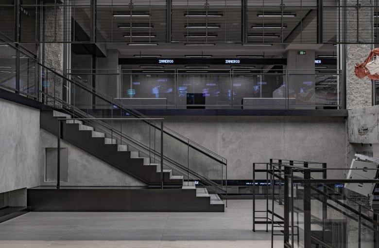 Lam Lighting Design 的 COSMO-INNERCO 店