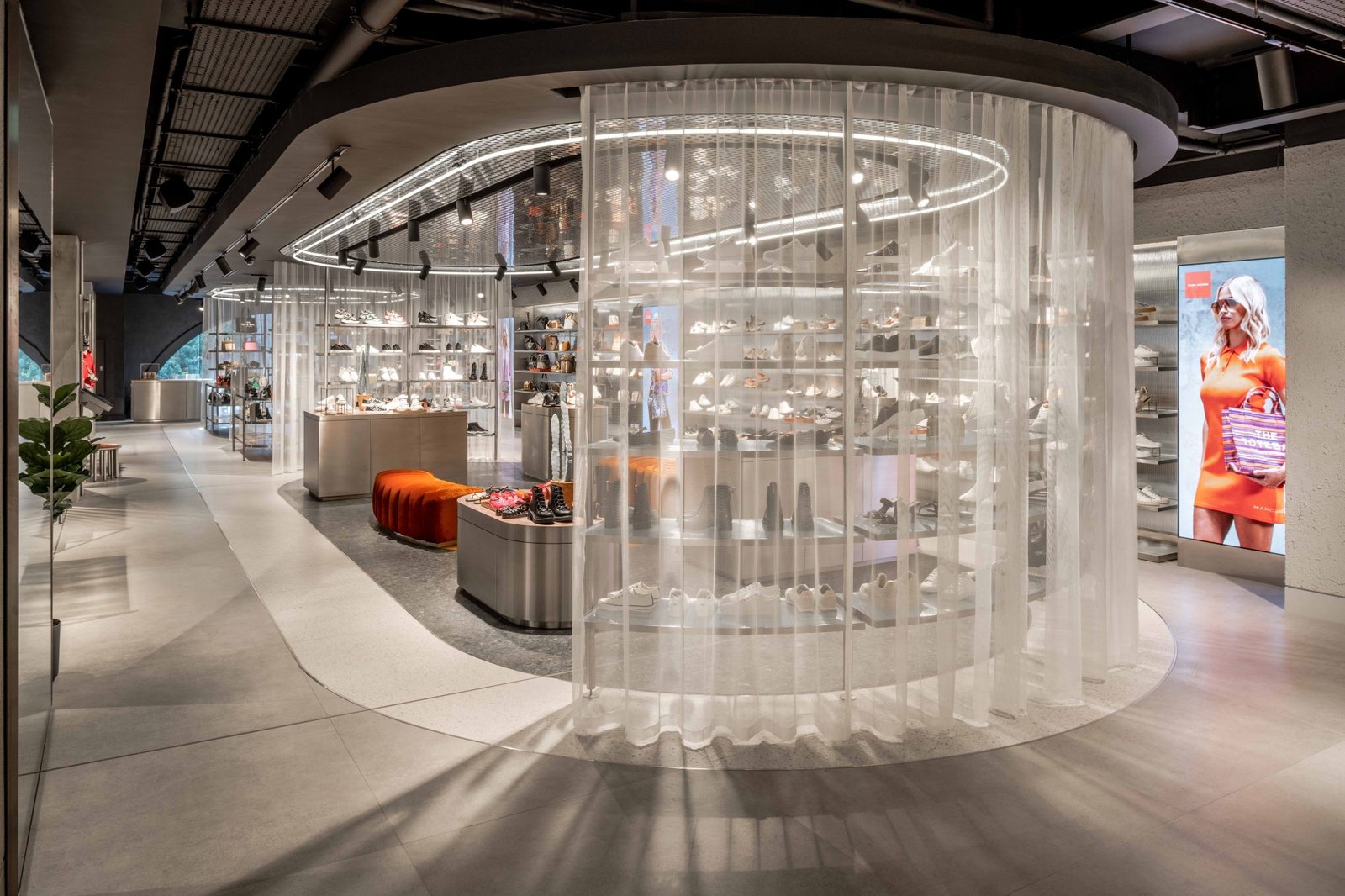 Counterfeit Studio 为 Tessuti 打造全新、高端的外观