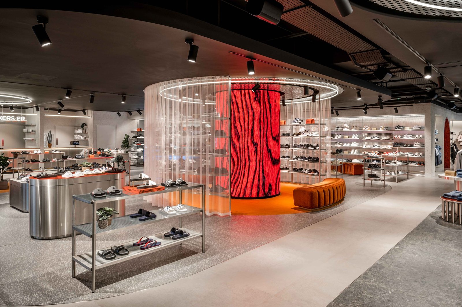 Counterfeit Studio 为 Tessuti 打造全新、高端的外观