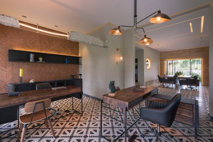 CR 办公室 / LC arquitectura