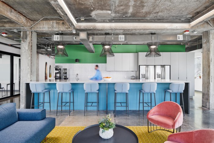 CTA 办事处 by CTA | 库欣特雷尔