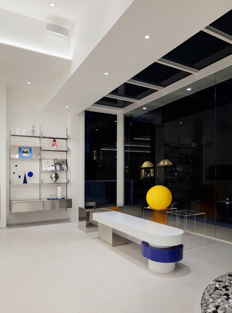 Café KUO’S & KUO’S 陈列室 by STUDIO IMA