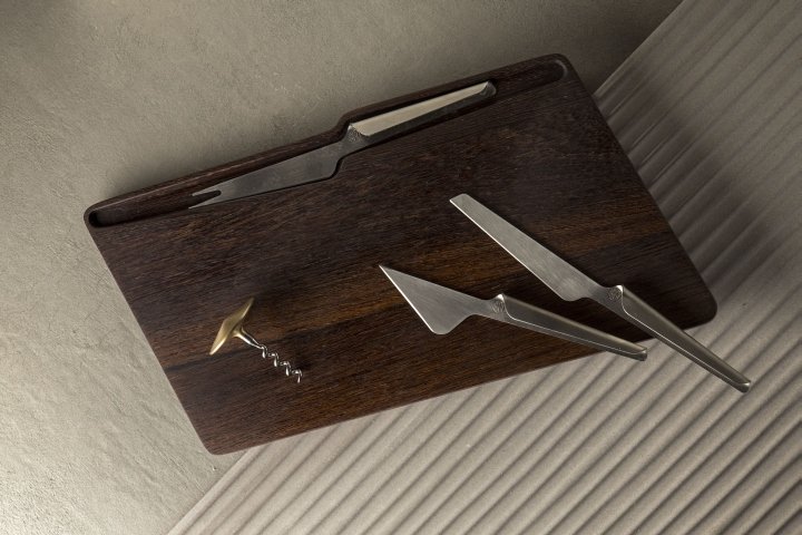 Shibui 和 Lorenz & Kaz 设计的“Cafenio”托盘