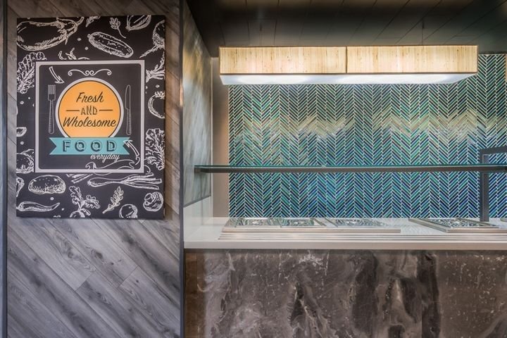 SAP 自助餐厅，由 Blue Leaves Design Group 设计，印度古尔冈