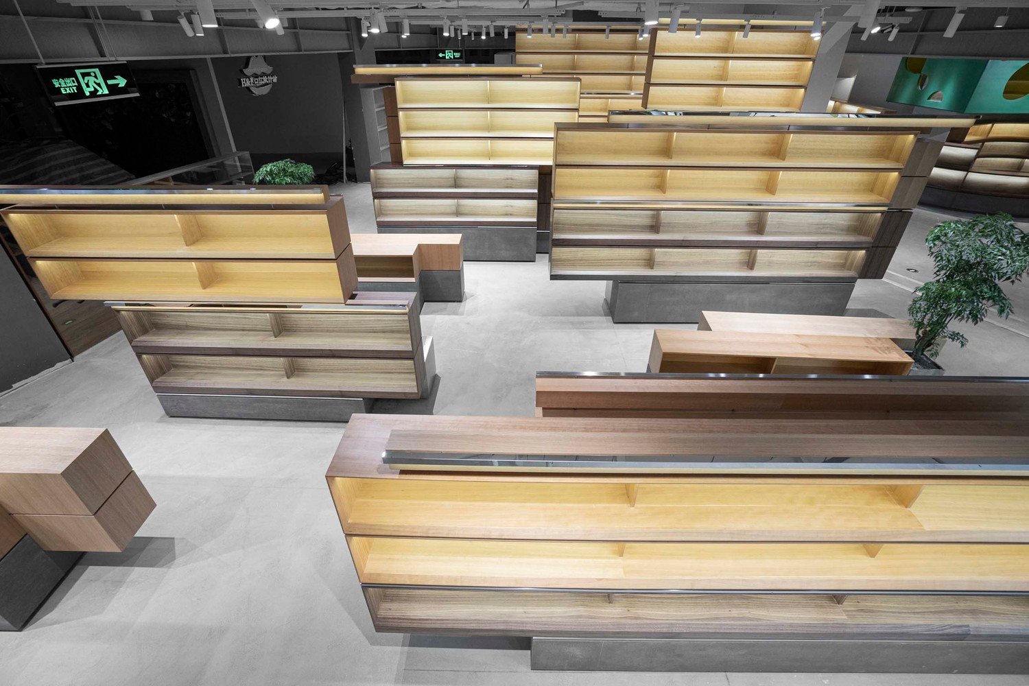 CallmeMosaic 书店由 TURTLEHILL DESIGN 设计