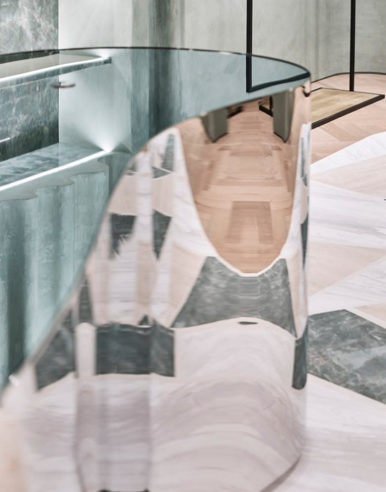 Akin Atelier 的 Camilla & Marc 旗舰店