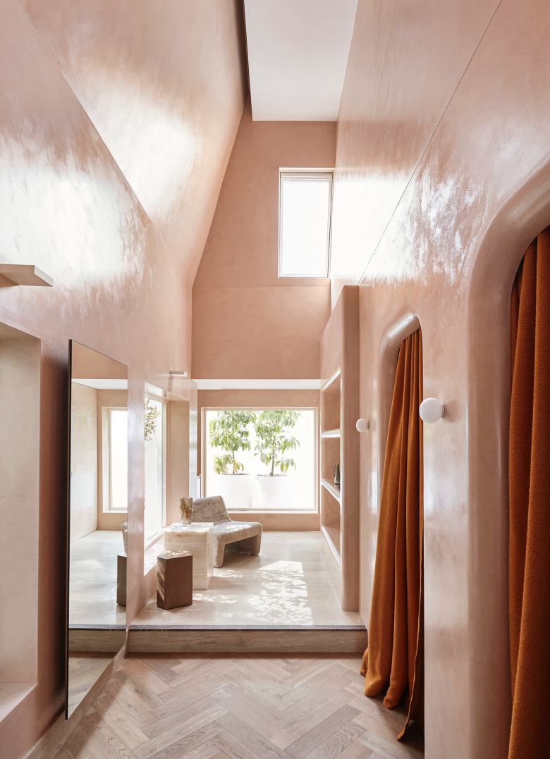 Akin Atelier 设计的卡米拉和马克商店