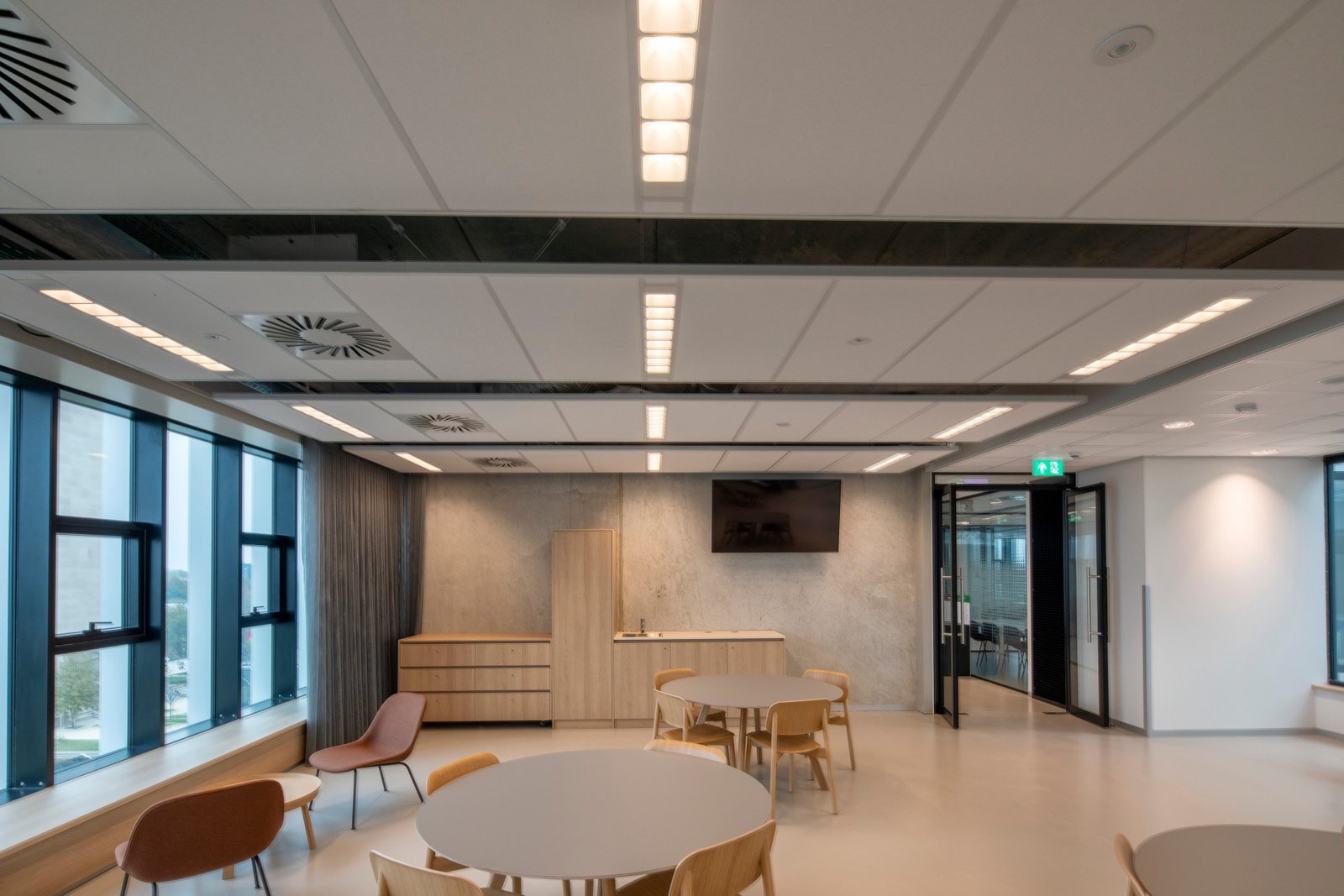 鹿特丹伊拉斯姆斯大学沃德斯坦校区 / Paul de Ruiter Architects