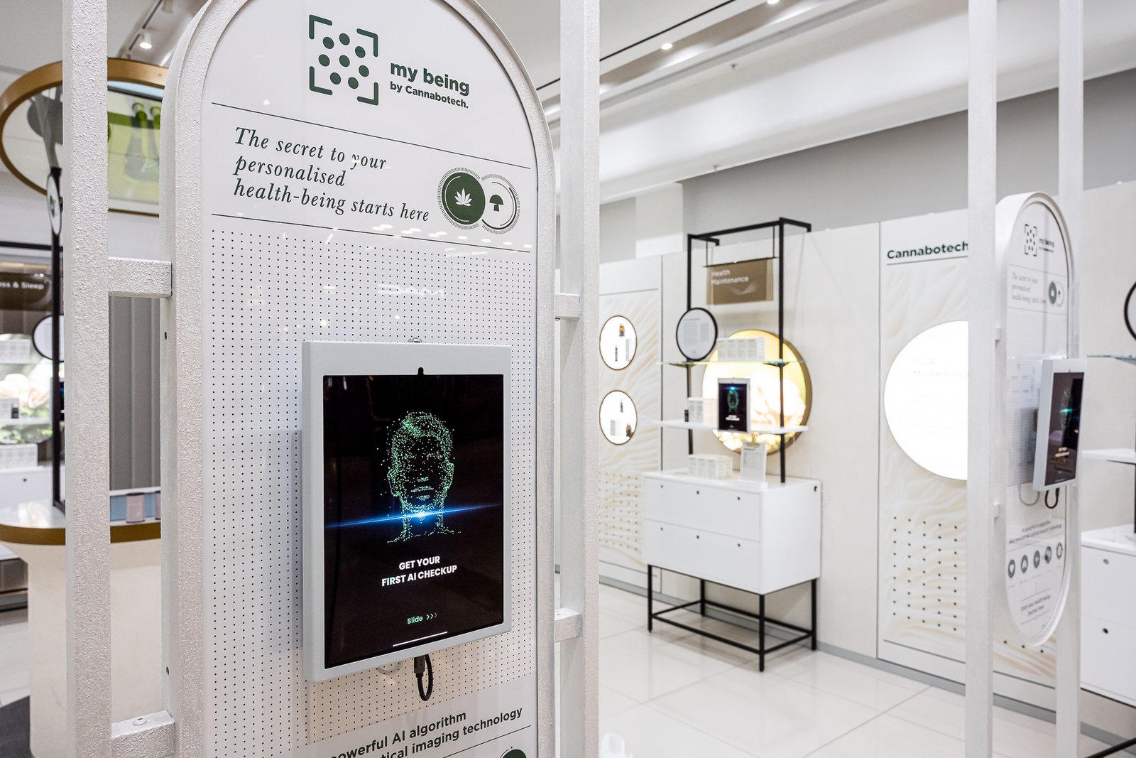 Cannabotech 在英国开设第一家旗舰店 Cannabotech 在英国开设第一家旗舰店