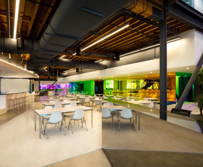 Canvas 全球办公室建筑加信息 (A+I)