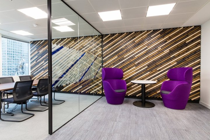 CareerBuilder Office by Oktra，英国伦敦