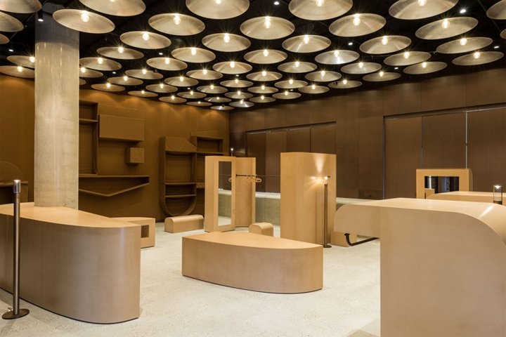 卡哈特 W.I.P. Faye Toogood 商店,英国伦敦 卡哈特 W.I.P. Faye Toogood 商店,英国伦敦