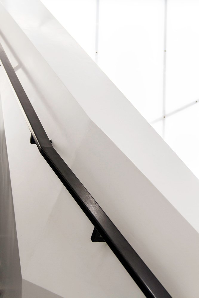 卡利美发沙龙 by maison h 卡利美发沙龙 by maison h