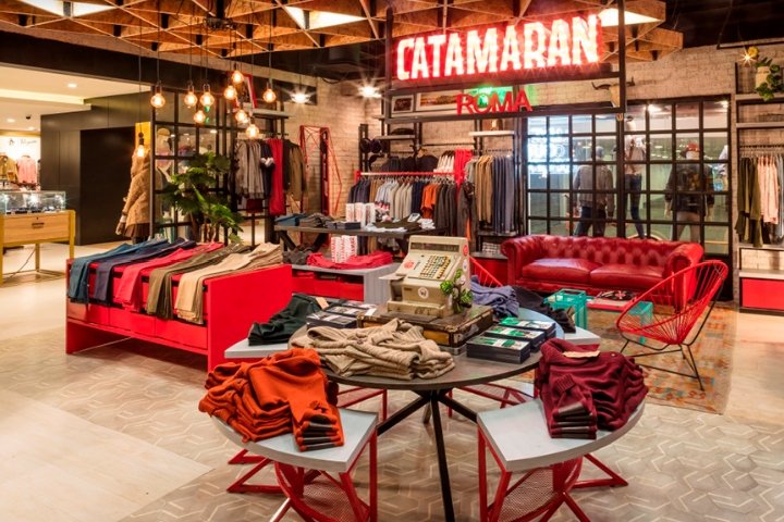 Grup Idea Mexico 位于 Palacio de Hierro 的双体船，Colonia Roma – 墨西哥