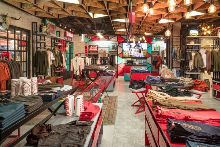 Grup Idea Mexico 位于 Palacio de Hierro 的双体船，Colonia Roma – 墨西哥