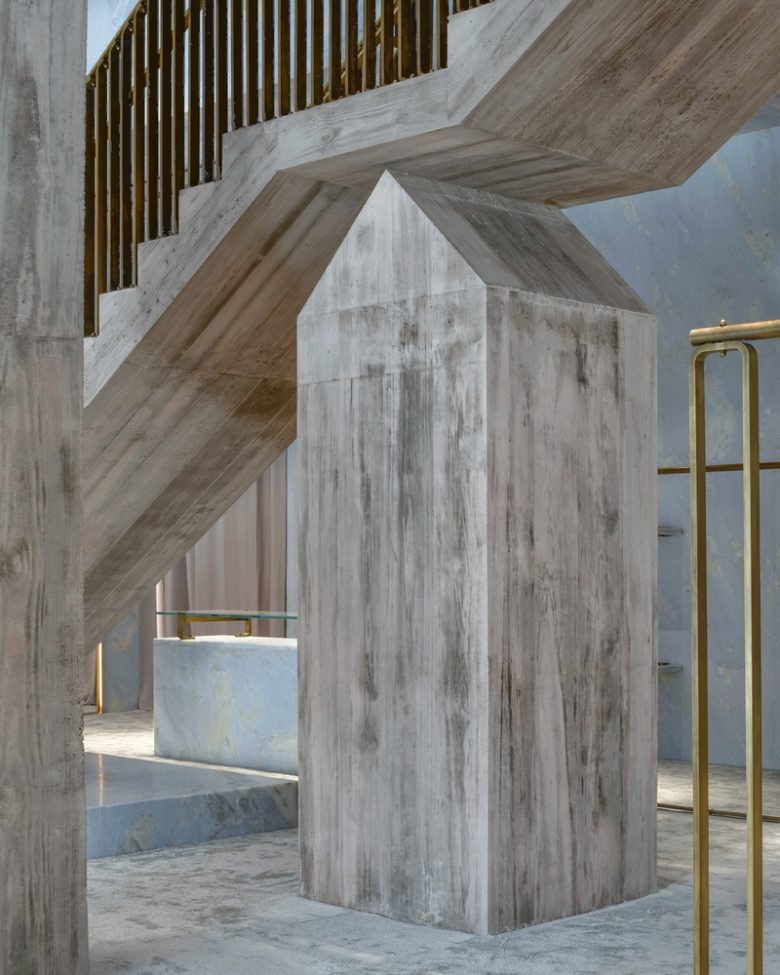 Valerio Olgiati 设计的 Céline 旗舰店
