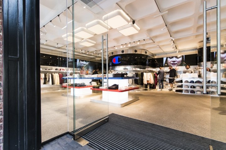 d+d 集团的 Champion Soho 旗舰店，英国伦敦