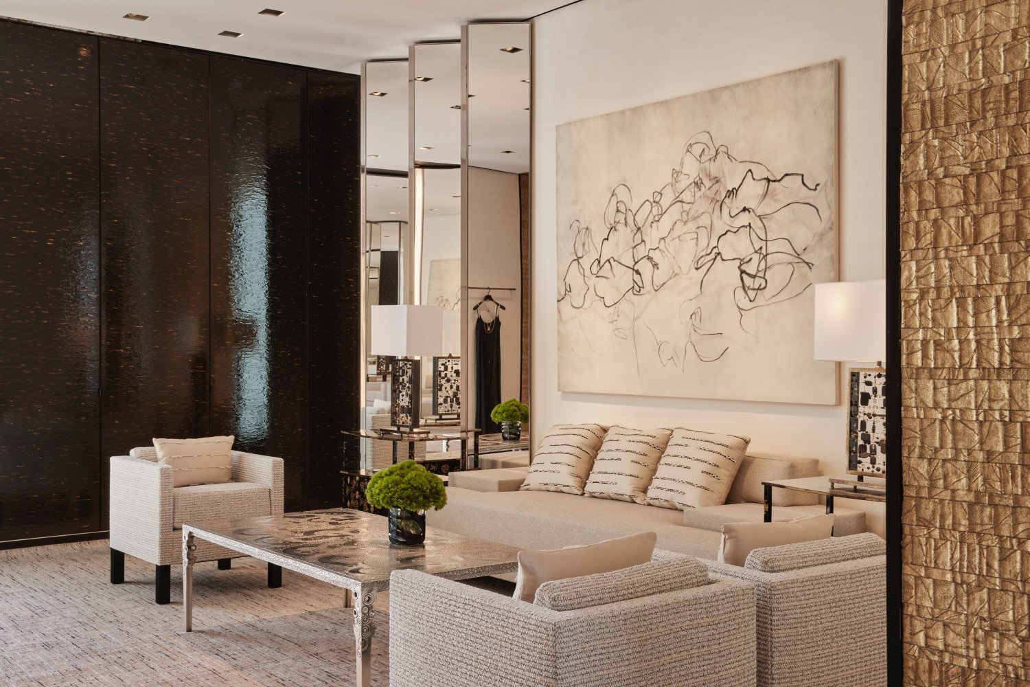 彼得·马里诺 (Peter Marino) 设计的香奈儿专卖店