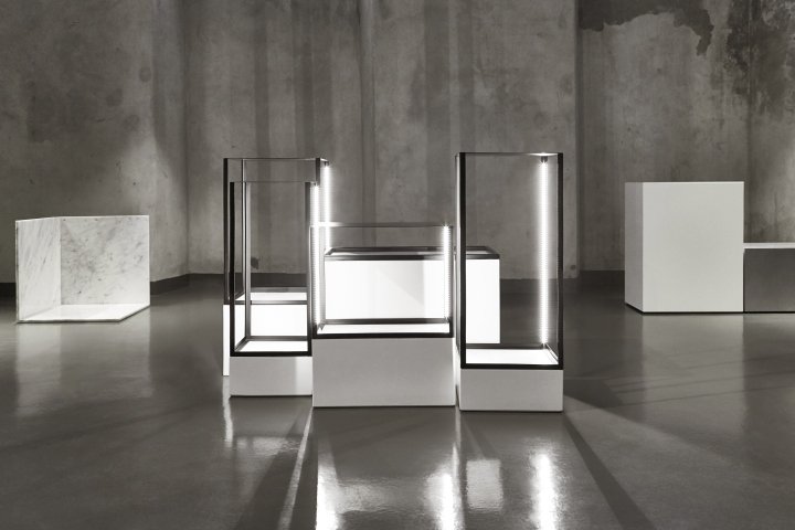 OFF Arch 设计的 Chiara Ferragni Collection 展厅,意大利米兰 OFF Arch 设计的 Chiara Ferragni Collection 展厅,意大利米兰