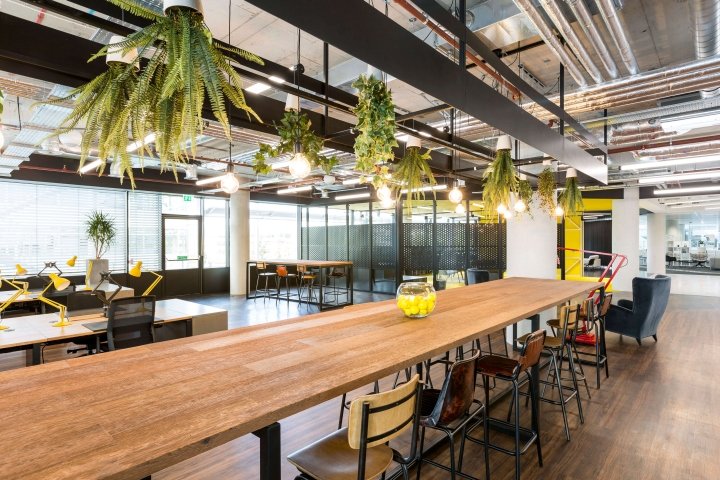 英国伦敦奇西克公园办公室由 ThirdWay Interiors 设计