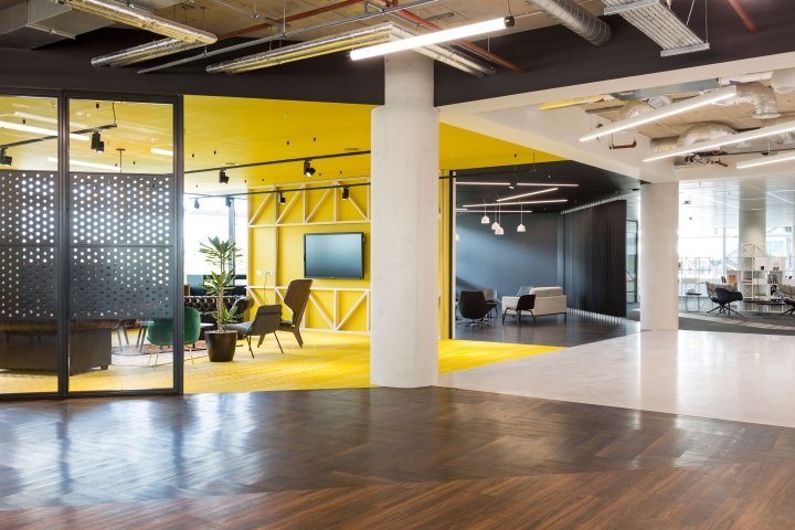 英国伦敦奇西克公园办公室由 ThirdWay Interiors 设计