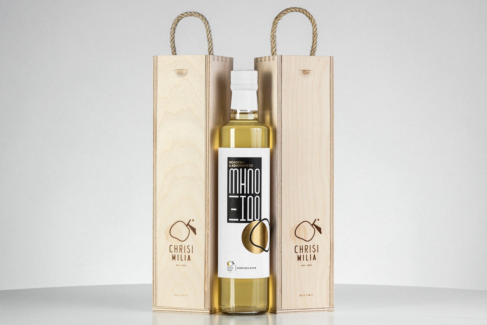 Chrisi Milia 苹果醋,作者:Sowl Creative Studio Chrisi Milia 苹果醋,作者:Sowl Creative Studio