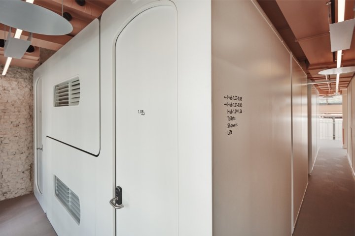 Studio Modijefsky 设计的 CityHub 酒店，鹿特丹 – 荷兰