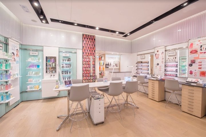 香港 Mapos 的倩碧专卖店