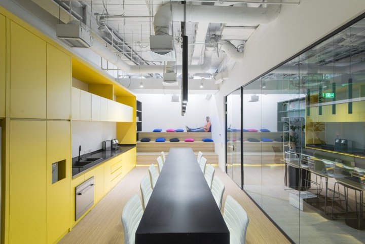 100architects 设计的 Club Med 办公室，中国上海