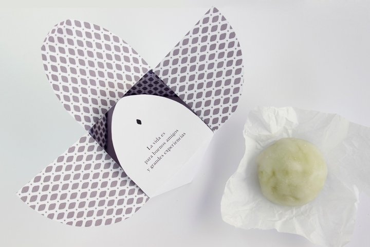 Yolanda Sabuz 和 Sandra Solanas 设计的 Cocoon 零食包装