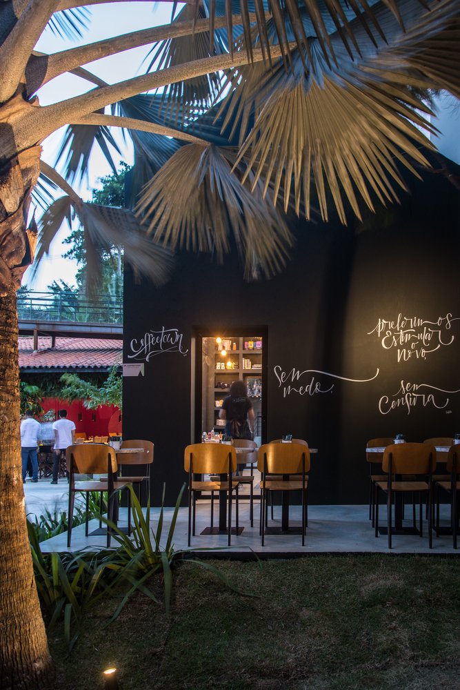 咖啡城商店 / TRPC Arquitetos