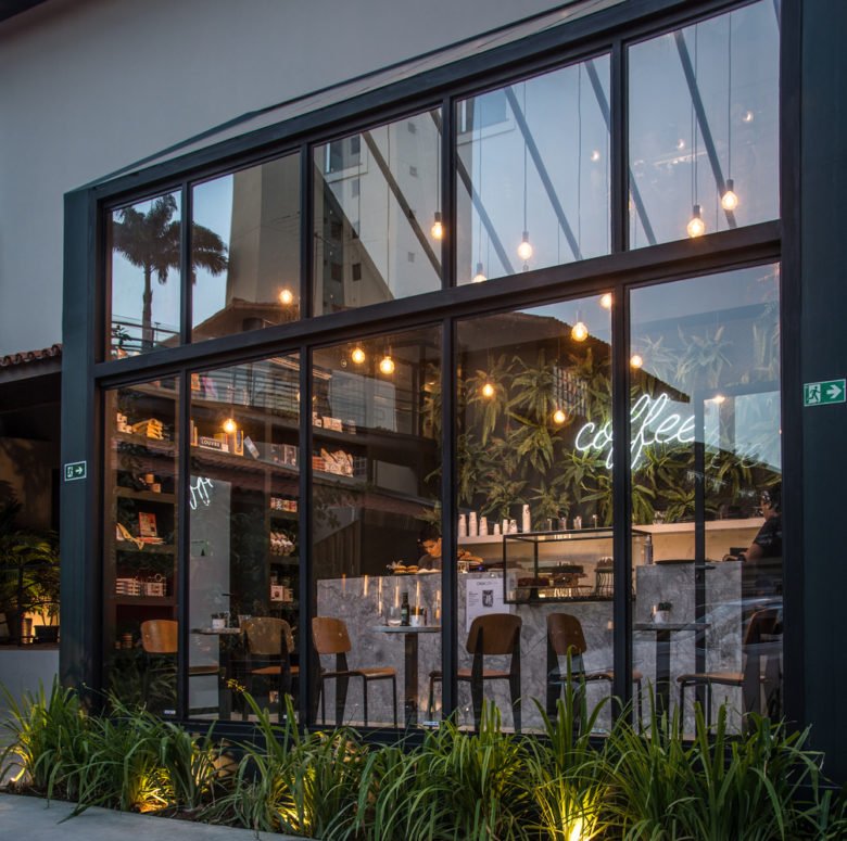 咖啡城商店 / TRPC Arquitetos