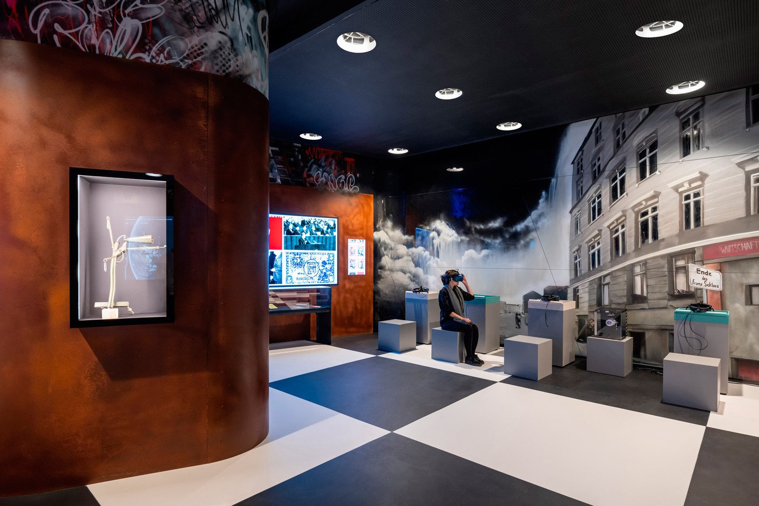 冷战博物馆 / Tchoban Voss Architekten