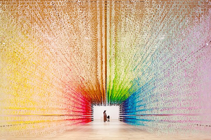 “时间的色彩”装置,Emmanuelle Moureaux,日本富山 “时间的色彩”装置,Emmanuelle Moureaux,日本富山