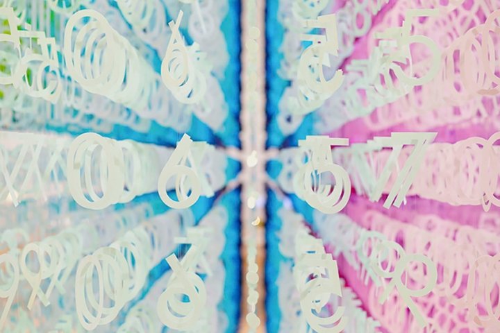 “时间的色彩”装置,Emmanuelle Moureaux,日本富山 “时间的色彩”装置,Emmanuelle Moureaux,日本富山