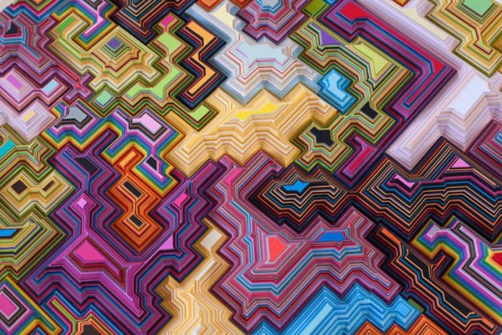 雅各布·利里 (Jacob Leary) 创作的色彩缤纷的起伏雕塑