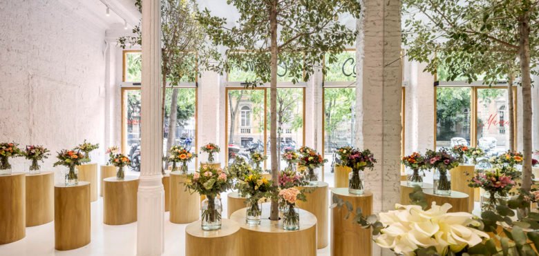 科尔文花店 by Roman Izquierdo Bouldstridge