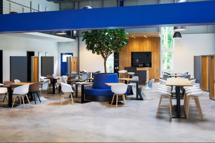 Conec – 自助餐厅和会议由 Kitzig Interior Design 设计，利普施塔特 – 德国