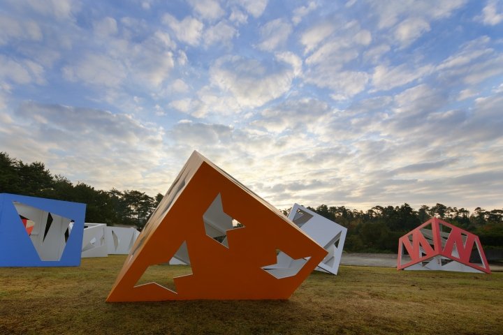 观星茶室星座,由 Moriyuki Ochiai Architects 设计,Bisei – 日本 观星茶室星座,由 Moriyuki Ochiai Architects 设计,Bisei – 日本