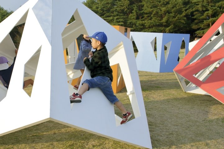 观星茶室星座,由 Moriyuki Ochiai Architects 设计,Bisei – 日本 观星茶室星座,由 Moriyuki Ochiai Architects 设计,Bisei – 日本