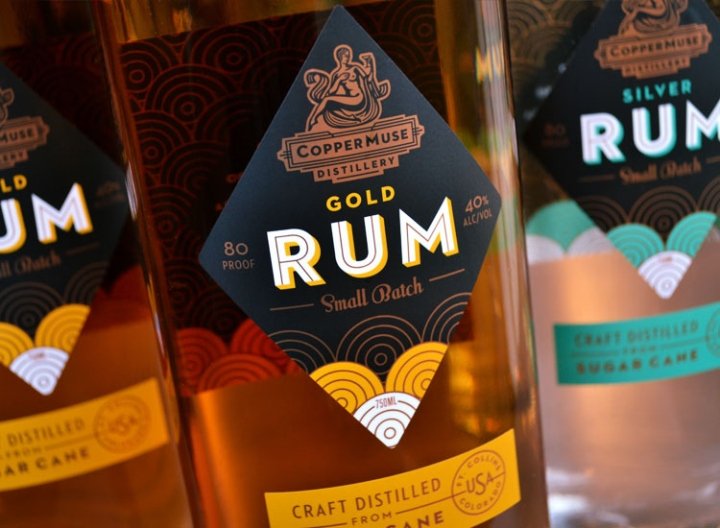 Emrich Office 的 CopperMuse 朗姆酒包装