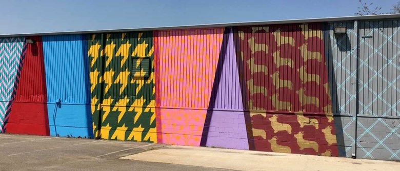 Interabang 的柯基烈酒