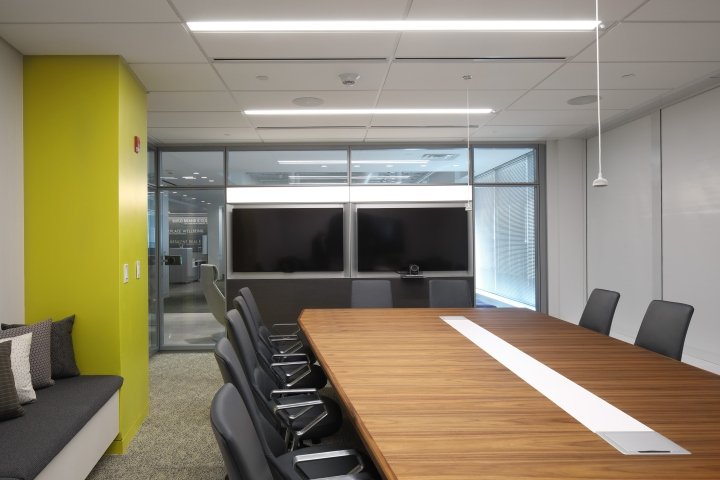 企业室内设计 WorkLife Studio,由 D2 Interiors 设计,宾夕法尼亚州韦恩 企业室内设计 WorkLife Studio,由 D2 Interiors 设计,宾夕法尼亚州韦恩