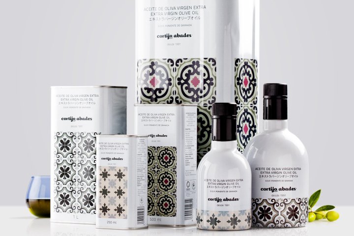 布埃纳文图拉设计的 Cortijo Abades 包装