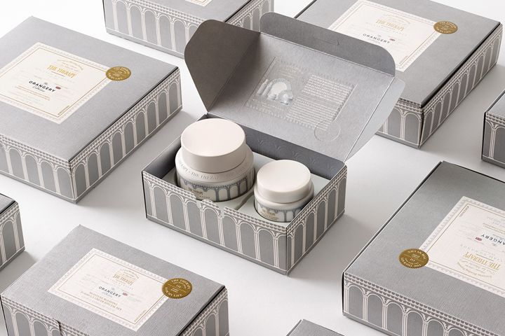Cosmetic X Ceramic – The Therapy William Edwards 版包装(THE FACE SHOP) Cosmetic X Ceramic – The Therapy William Edwards 版包装(THE FACE SHOP)