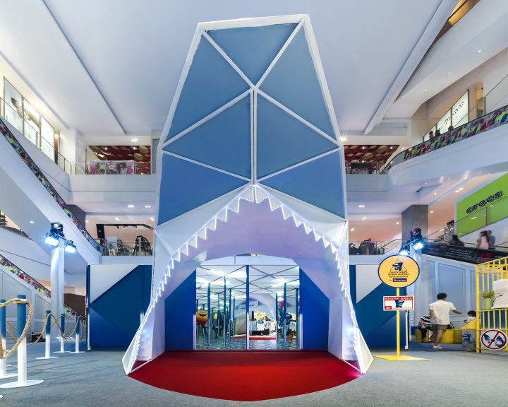 B U G Studio 的疯狂迷宫,曼谷 – 泰国 B U G Studio 的疯狂迷宫,曼谷 – 泰国