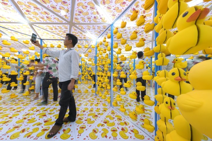 B U G Studio 的疯狂迷宫,曼谷 – 泰国 B U G Studio 的疯狂迷宫,曼谷 – 泰国