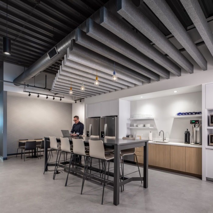 Crest Ridge Spec Suites by NELSON Worldwide