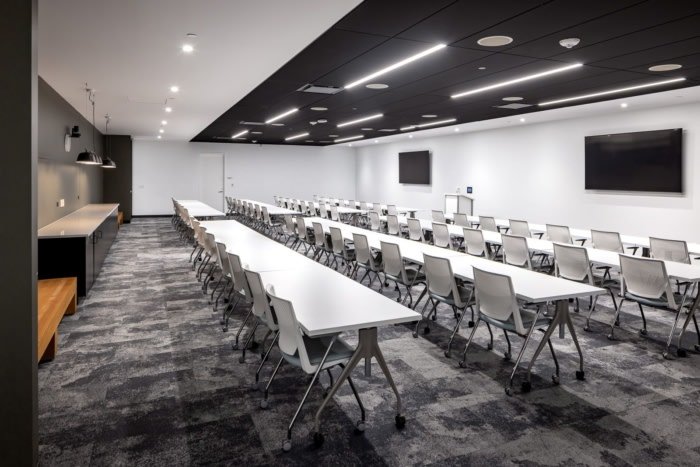 Crest Ridge Spec Suites by NELSON Worldwide